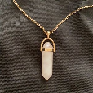 NWOT: Rose Quartz necklace